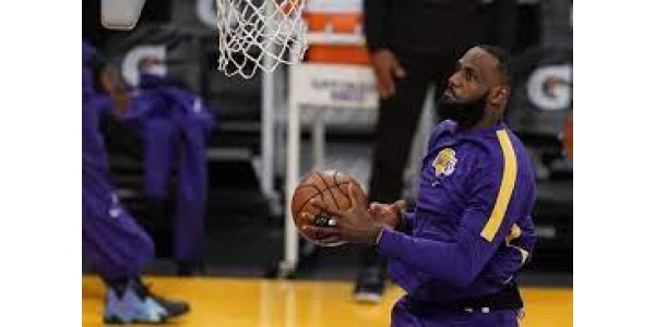 ¿Cuándo regresará James? ¿Cuándo regresará James?